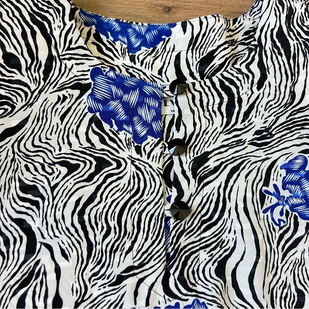 Vintage 80s Evanna Pleated Skirt & Blouse Set - Zebra & Blue Flower Print - Sz M - Picture 6 of 17